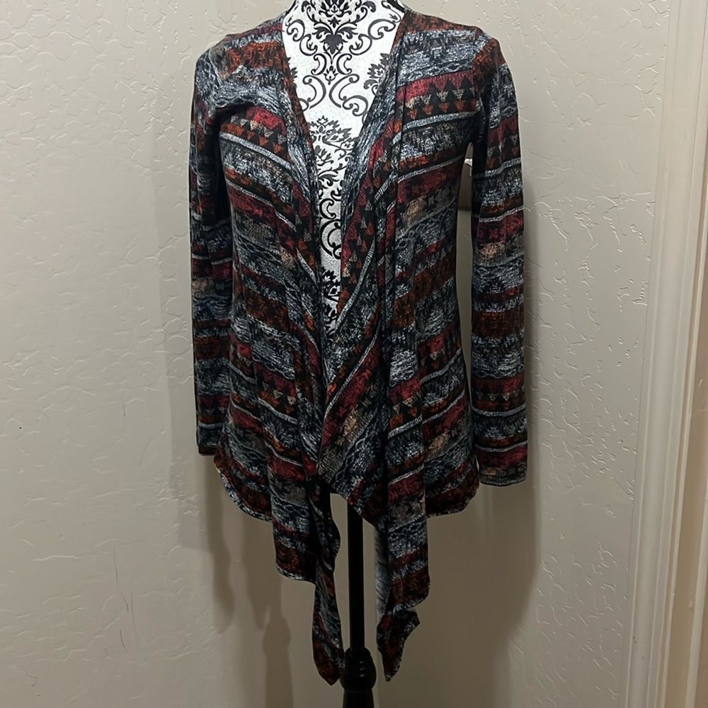 Love, crazy‎ cardigan